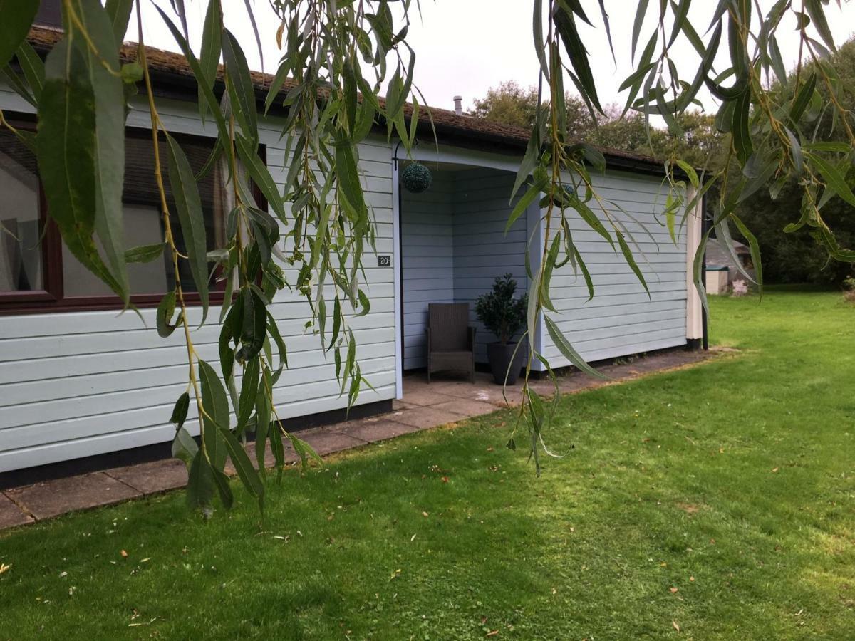 20 Notter Bungalow Saltash Buitenkant foto